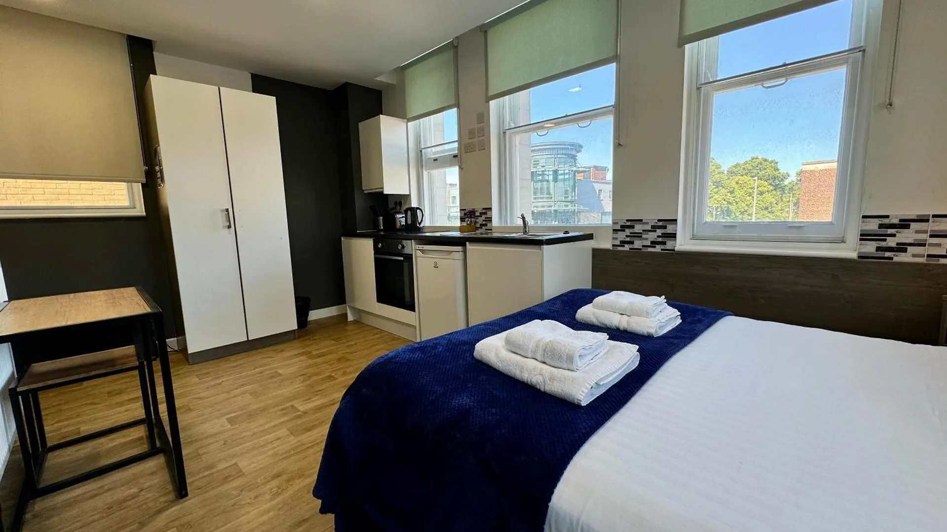 Ps Apartments Southampton Apartahotel